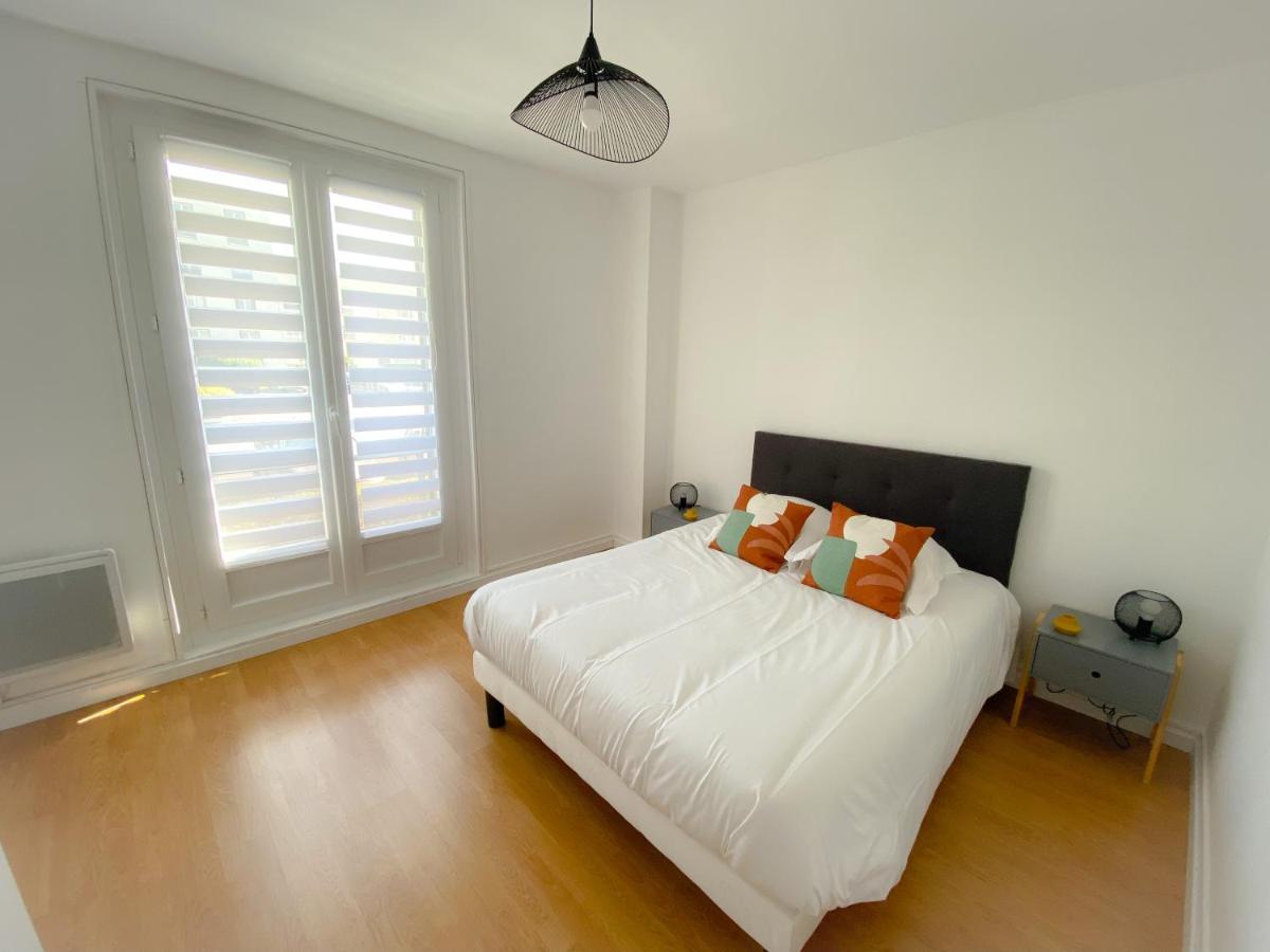 Le Familial Apartment Calais Exterior foto