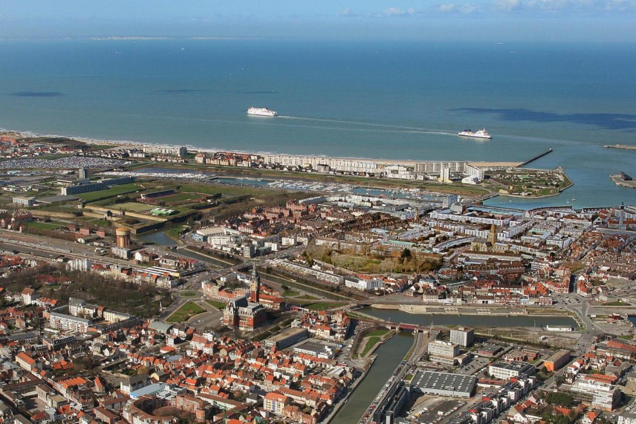 Le Familial Apartment Calais Exterior foto